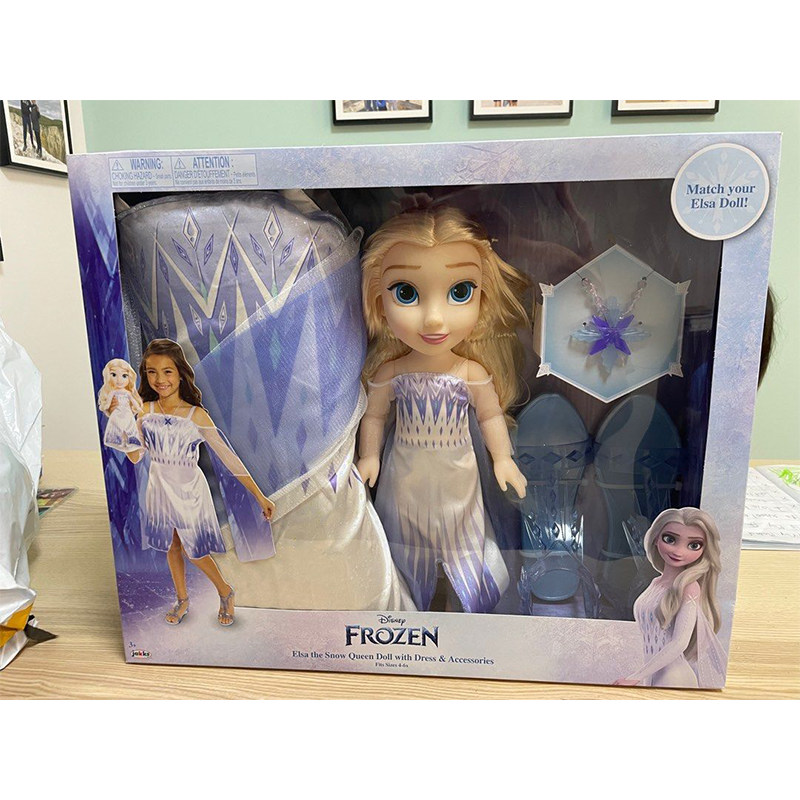 Disney’s Frozen - Elsa doll with dress and accessories